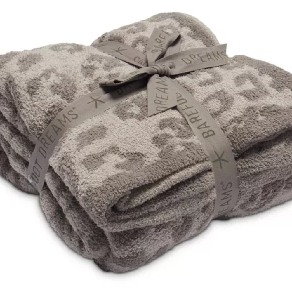 BNIB - Barefoot Dreams IN THE WILD Throw Blanket
